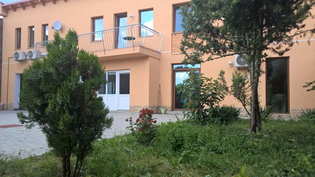 Kazinczy Apartment Kecskemét Esterno foto