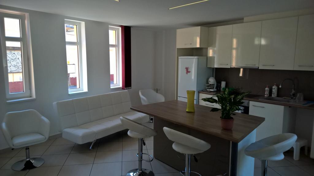 Kazinczy Apartment Kecskemét Esterno foto